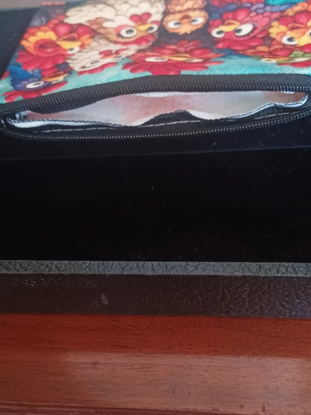 Zippered Change Purse (Silly Chickens!!)
